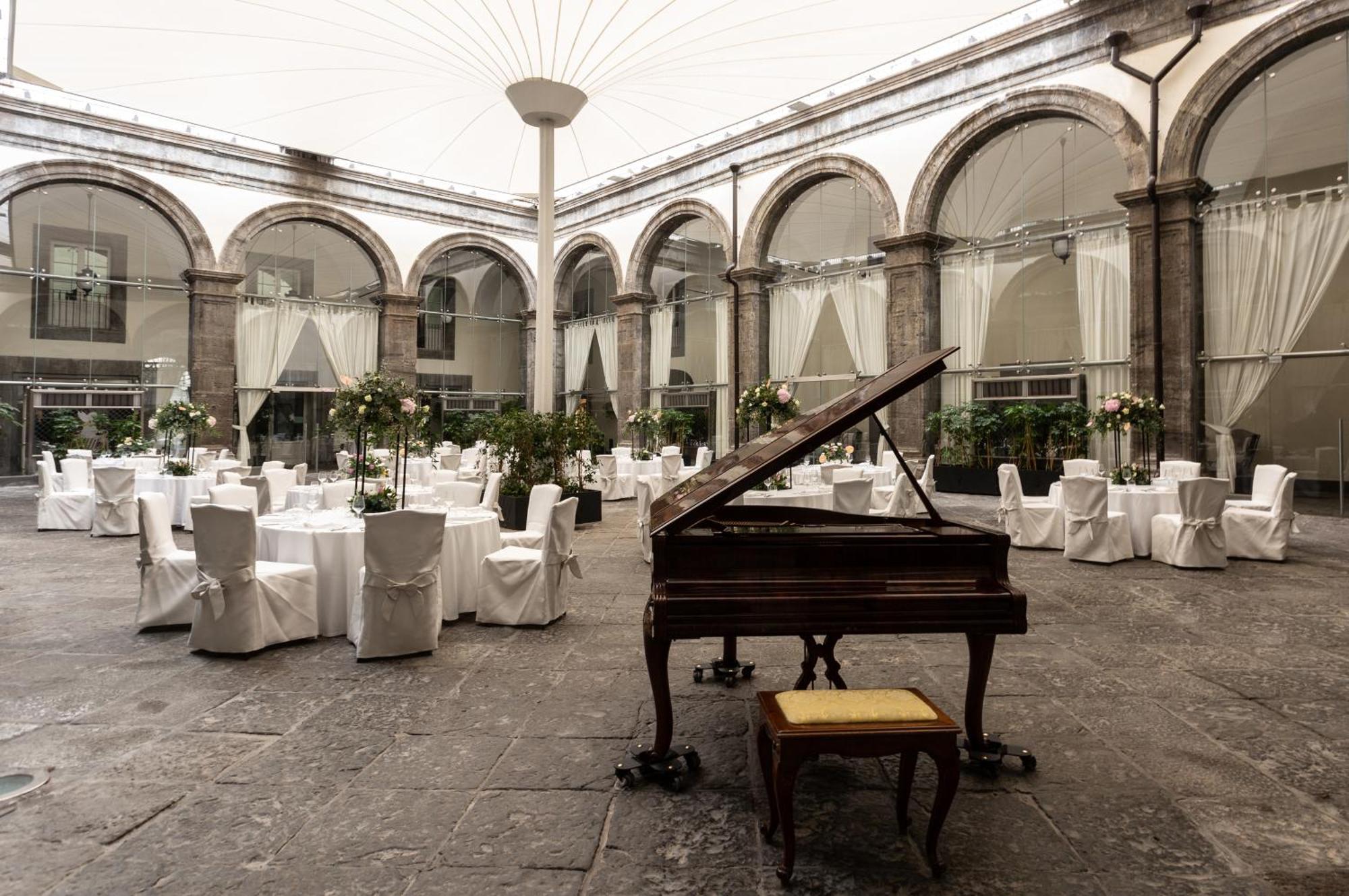 Palazzo Caracciolo Naples Hotel Exterior foto